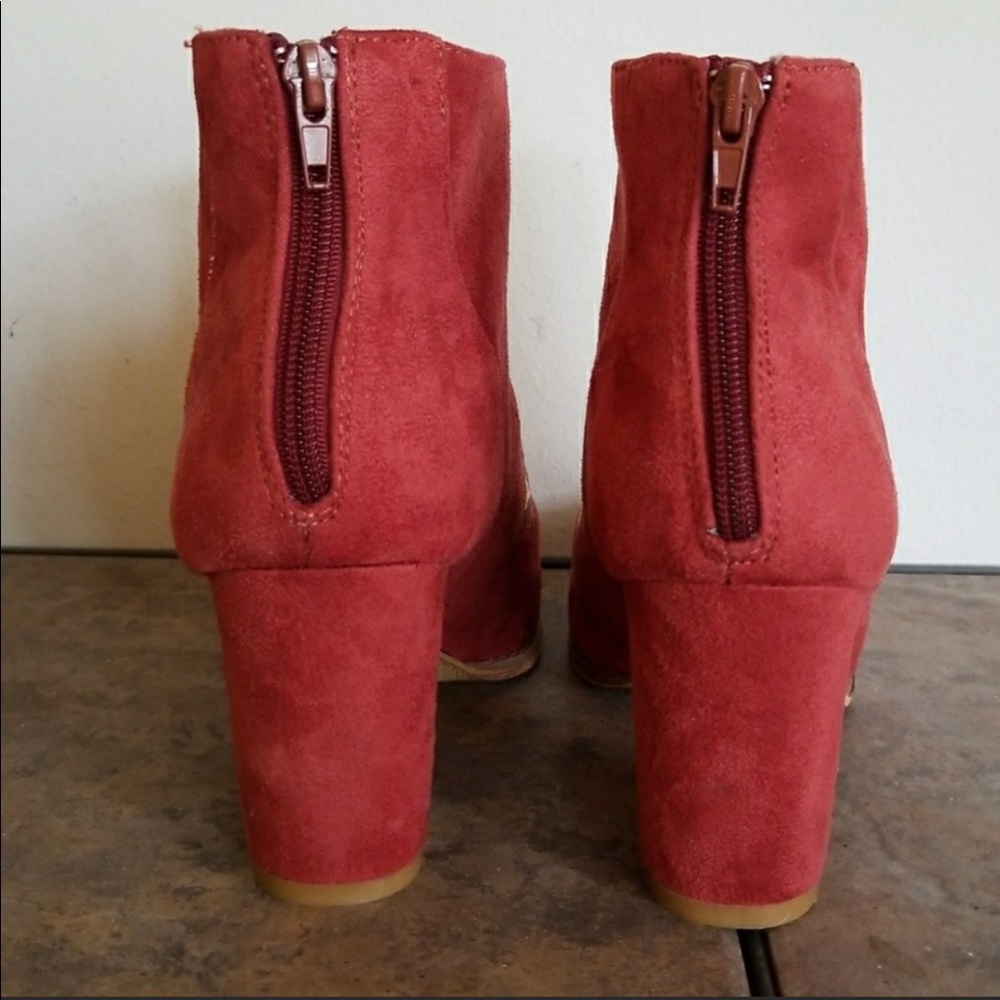 Mi.iM Rust Embroidered Booties NWOT - Picture 4 of 4